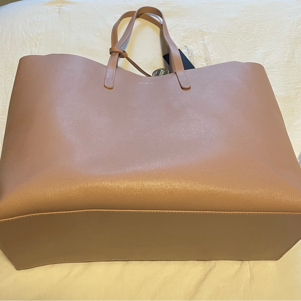 Furla light pink Leather Tote